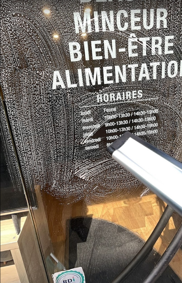 Nettoyage de vitres — ST Nettoyage Lyon